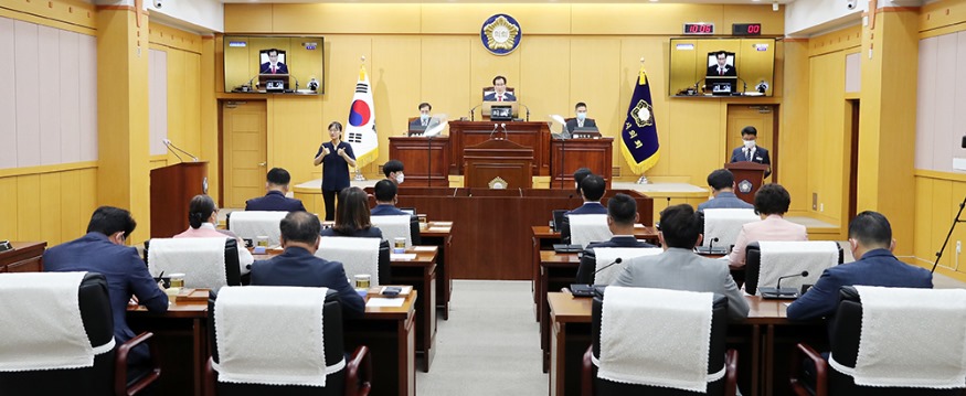 200610 서산시의회, 제253회 제1차 정례회 개회(사진1).JPG