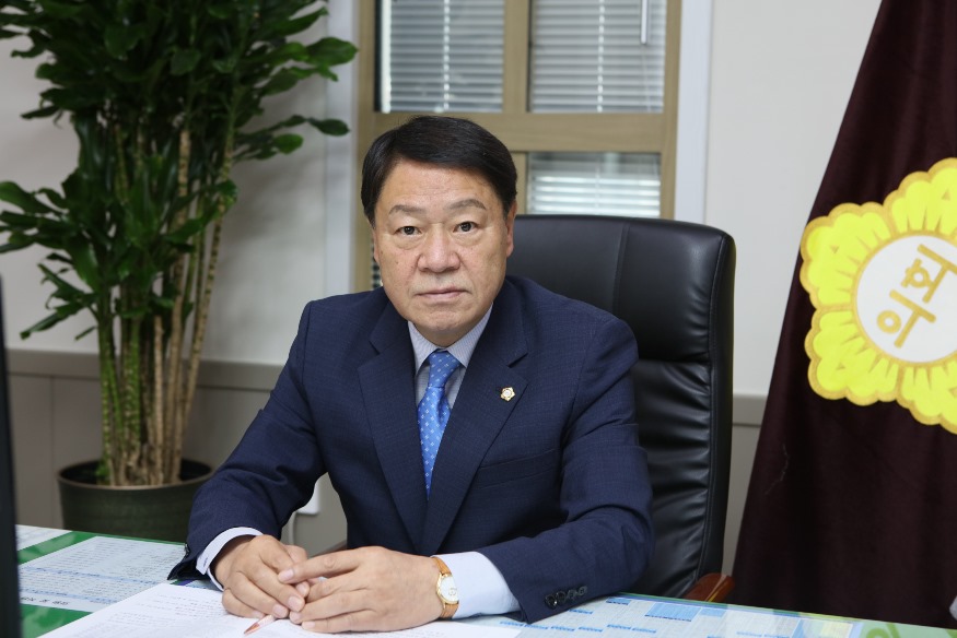 의장님 사진 2.JPG