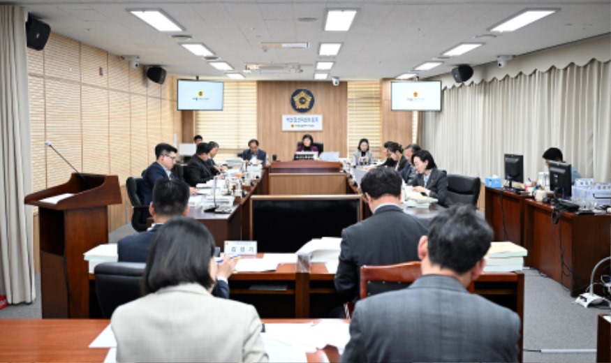 제86회 정례회 예산결산특별위원회 회의 (1).jpg