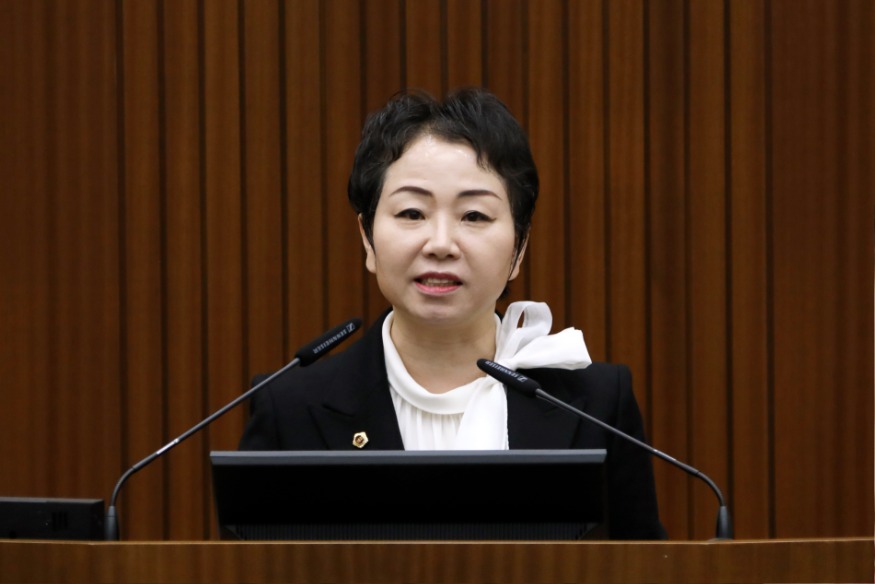 홍나영 의원 (1).jpg