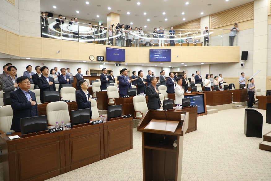 제99회 임시회 (2).jpg