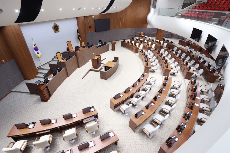 (자료사진) 충남도의회 본회의장.jpg